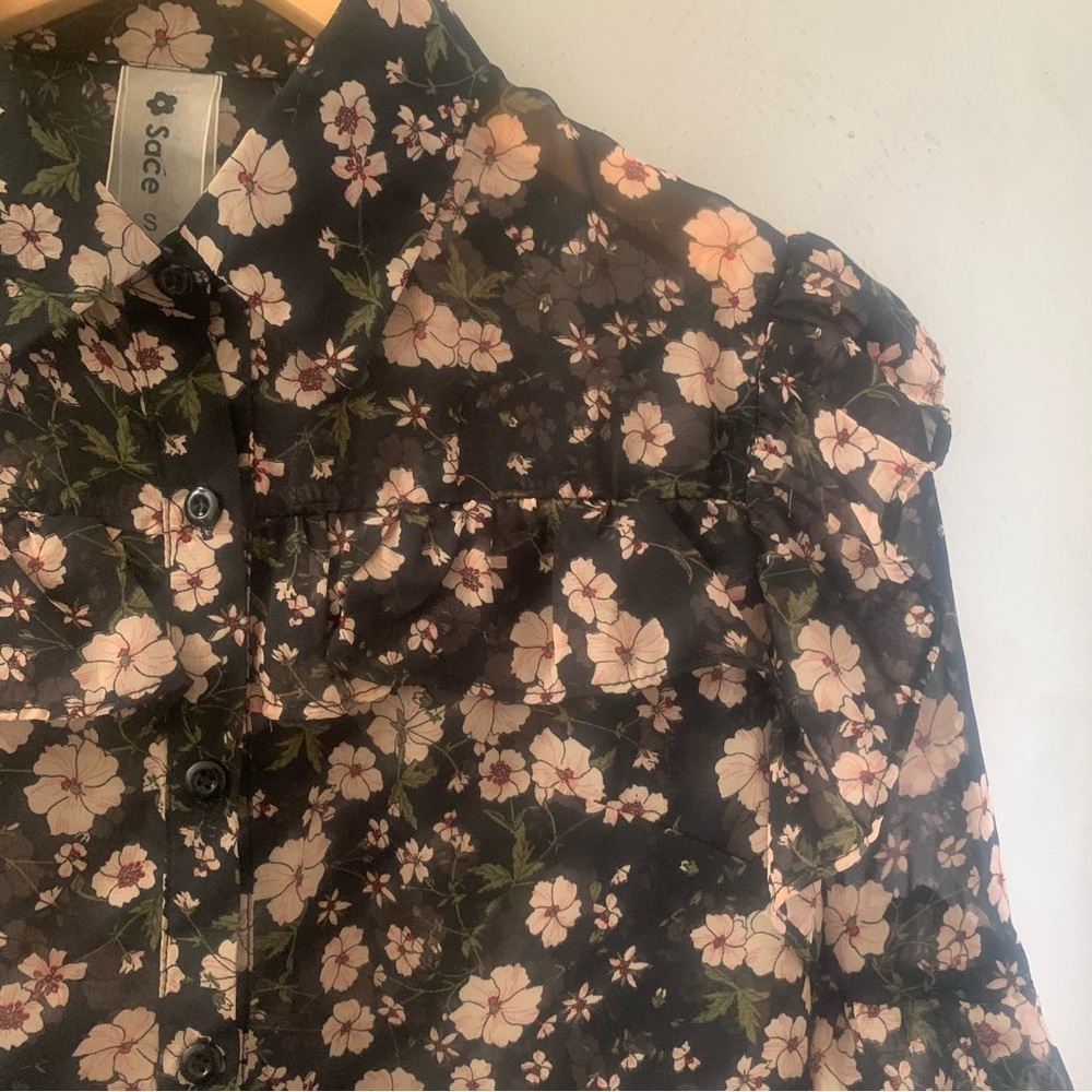Floral Ruffle Sheer Blouse - Picture 2 of 7